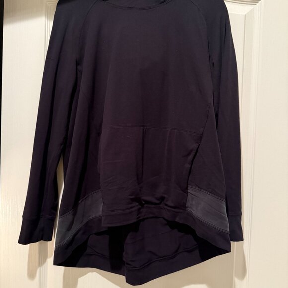 Lululemon | Long-sleeve Pullover Hoodie | Black | Size 10 - Picture 3 of 12